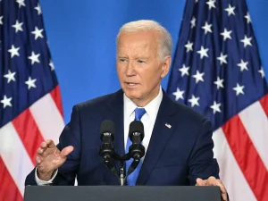 How Biden's Use of Teleprompters Is Drawing New Attention-3